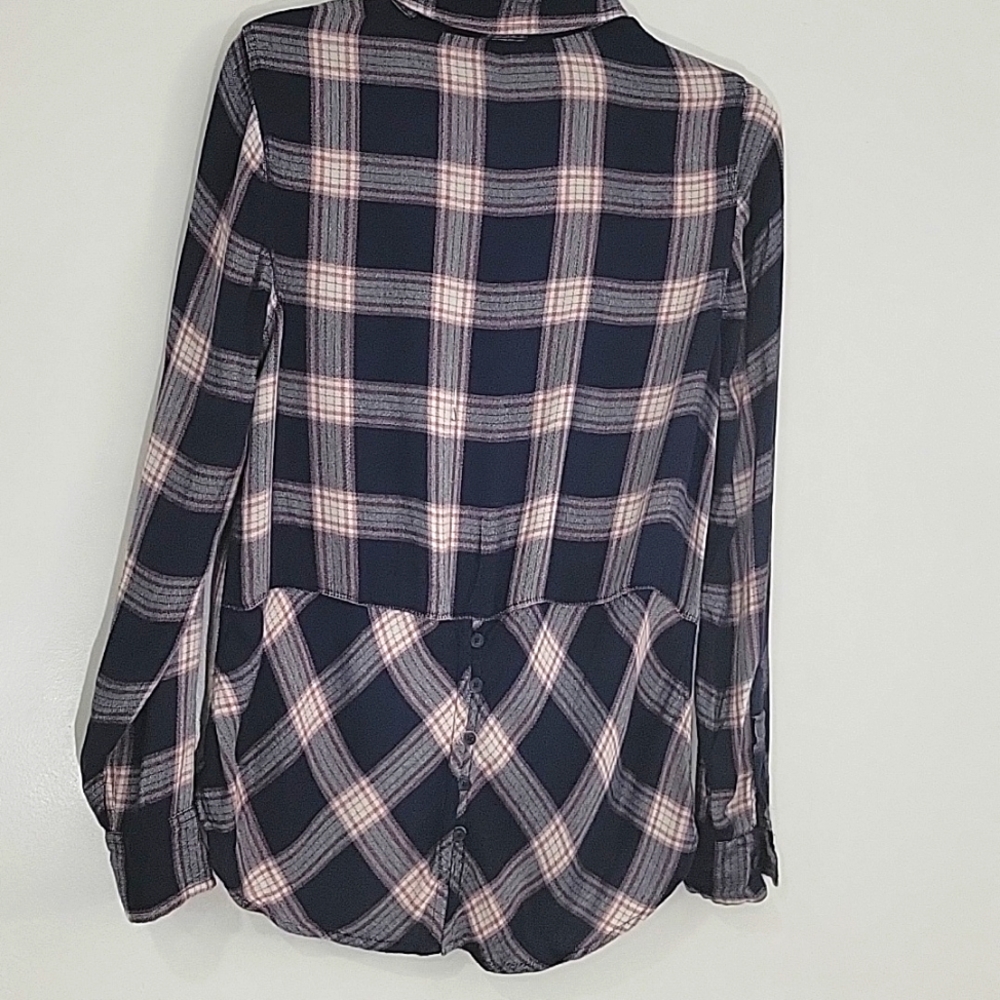 Lucky Brand Buttoned long-sleeved Shirt for Women in ize XS - Picture 5 of 6